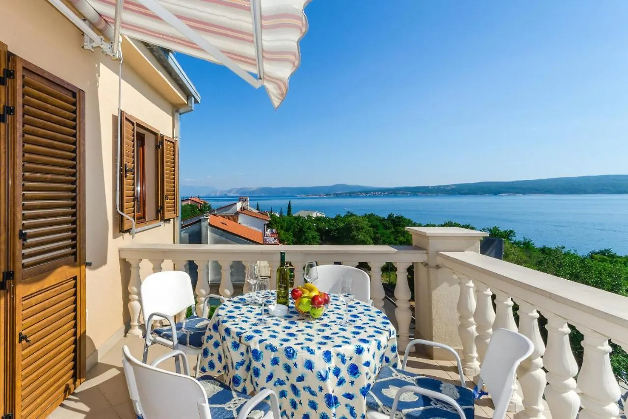 Andelko Apartment Dramalj