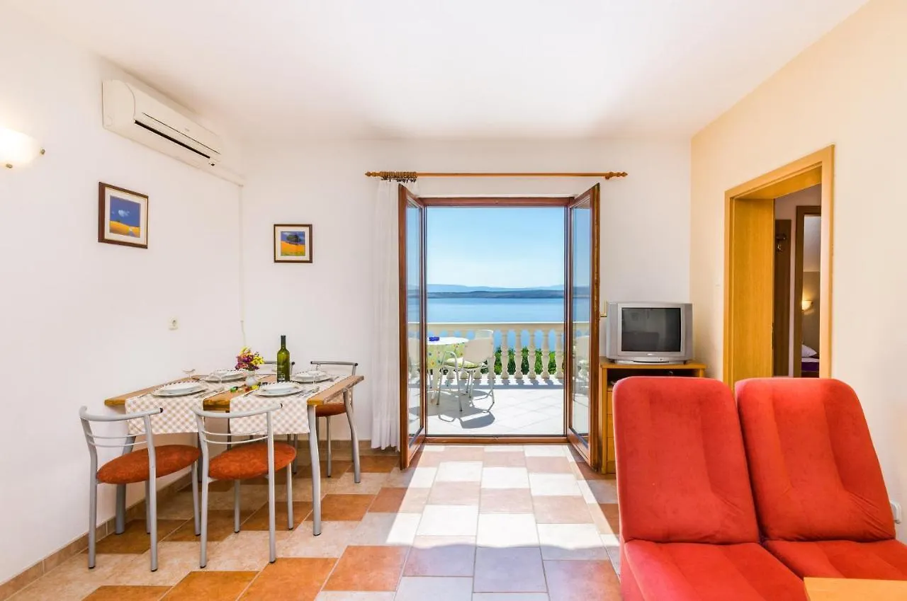 Andelko Apartment Dramalj