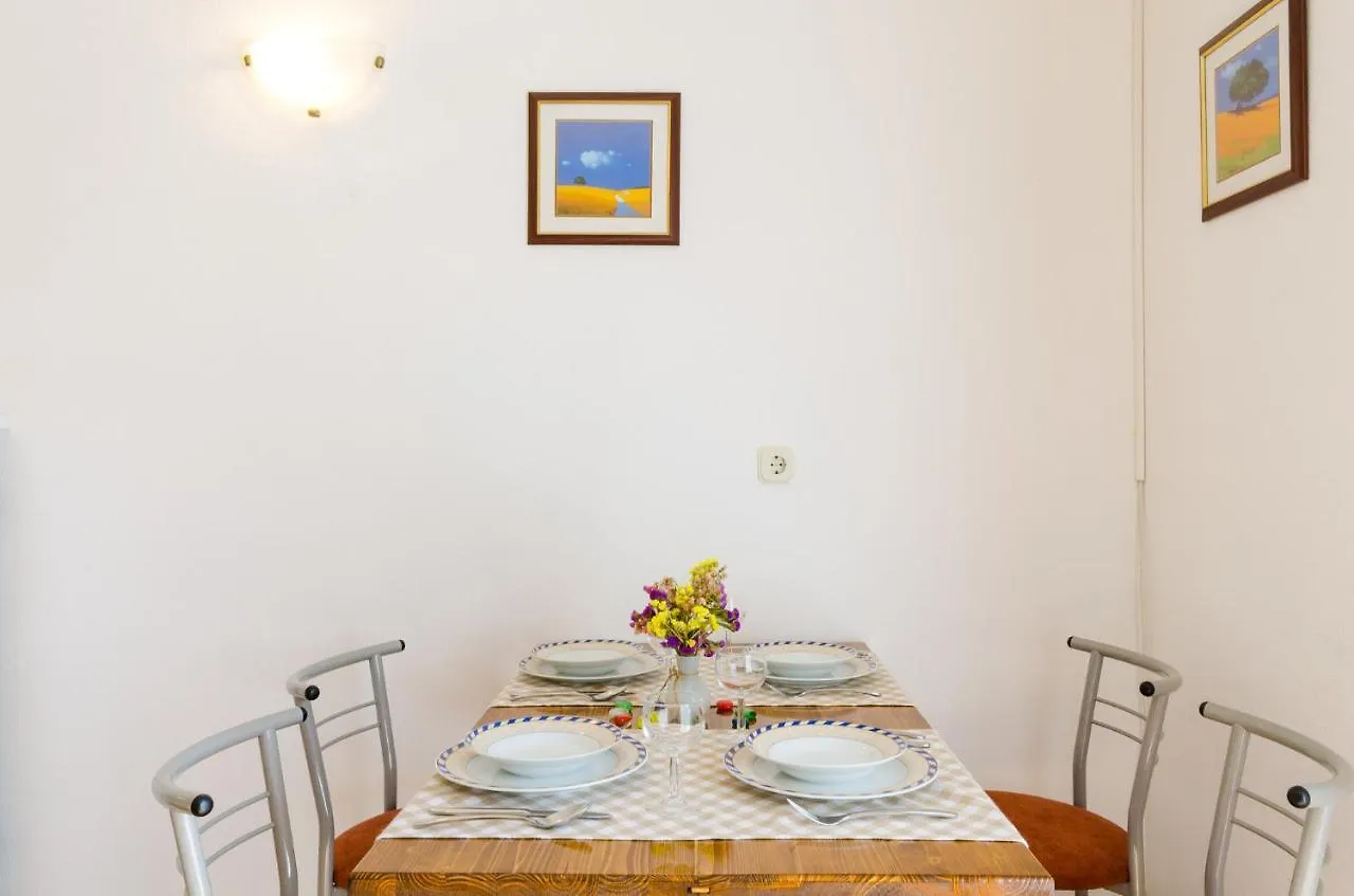 Andelko Apartment Dramalj